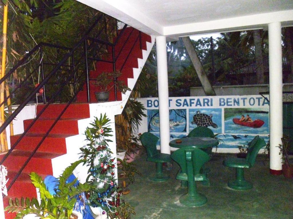 Indusara Villa Bentota Buitenkant foto