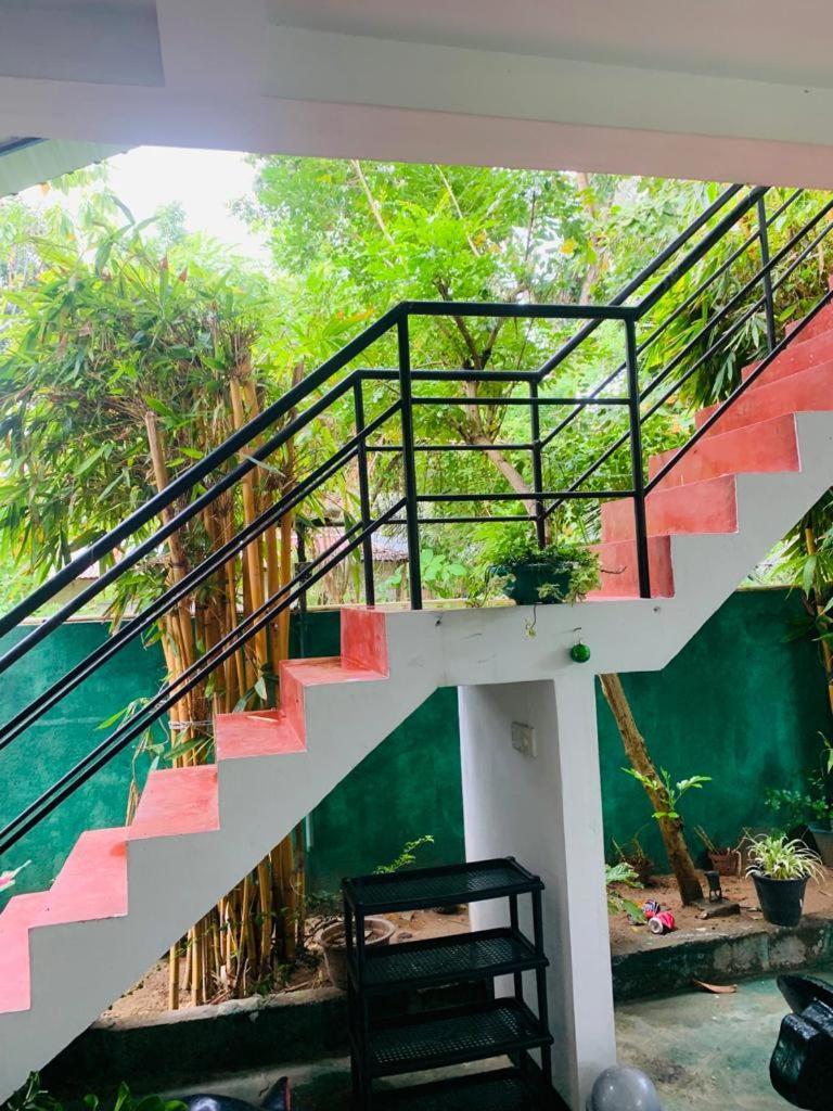 Indusara Villa Bentota Buitenkant foto