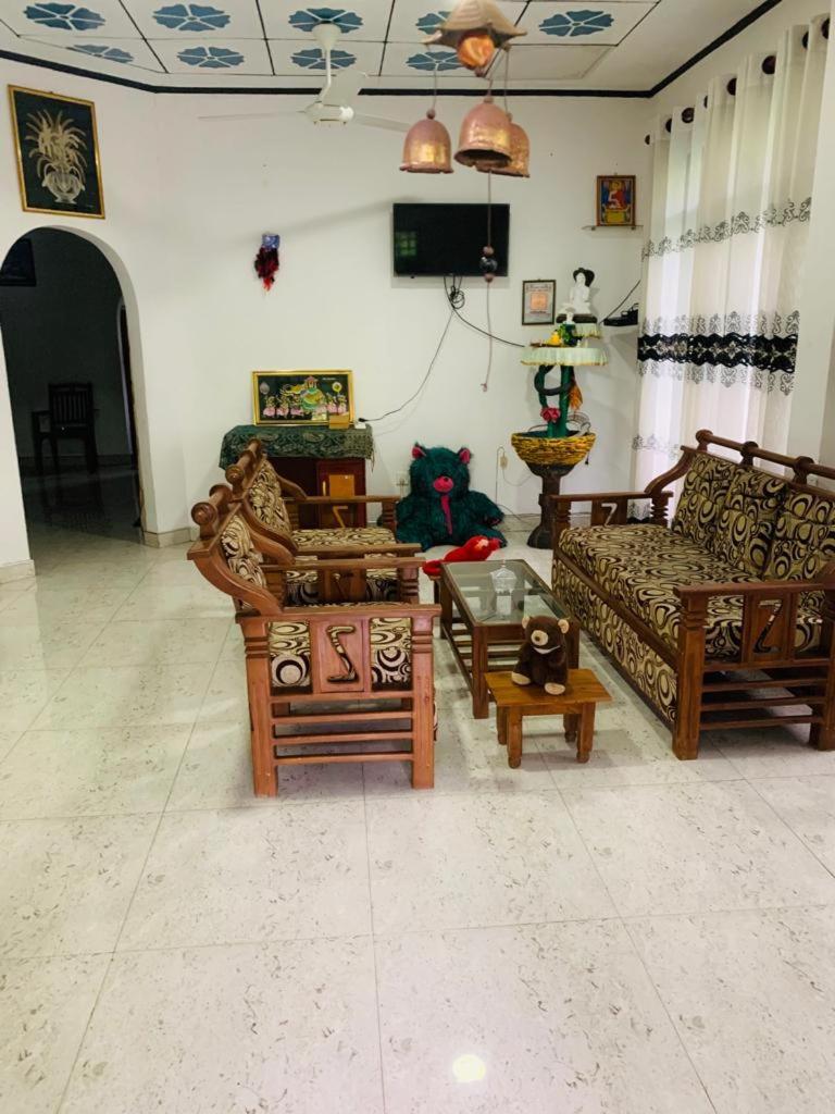 Indusara Villa Bentota Buitenkant foto